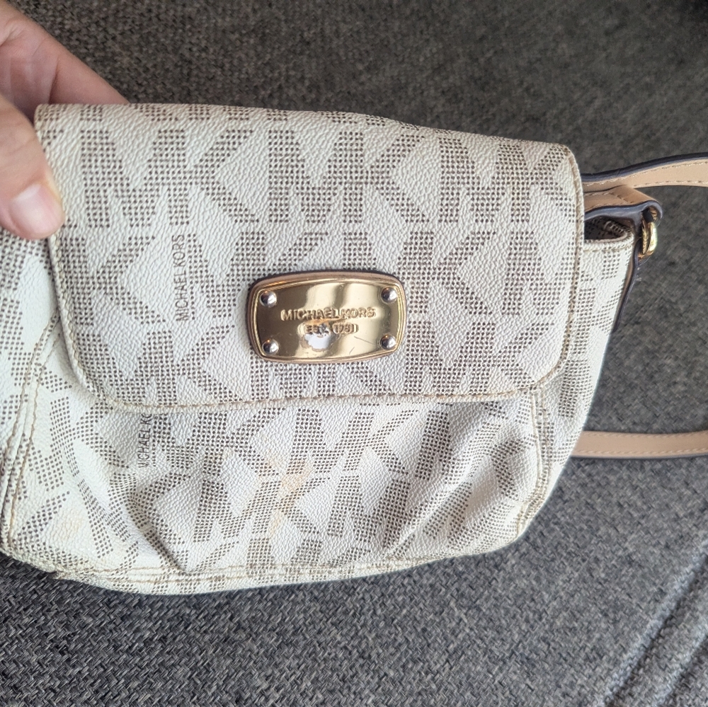 Michael Kors Crossbody Bag